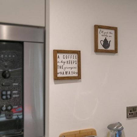 Moon Cottage, 3 Bedroom Property 克利特 外观 照片