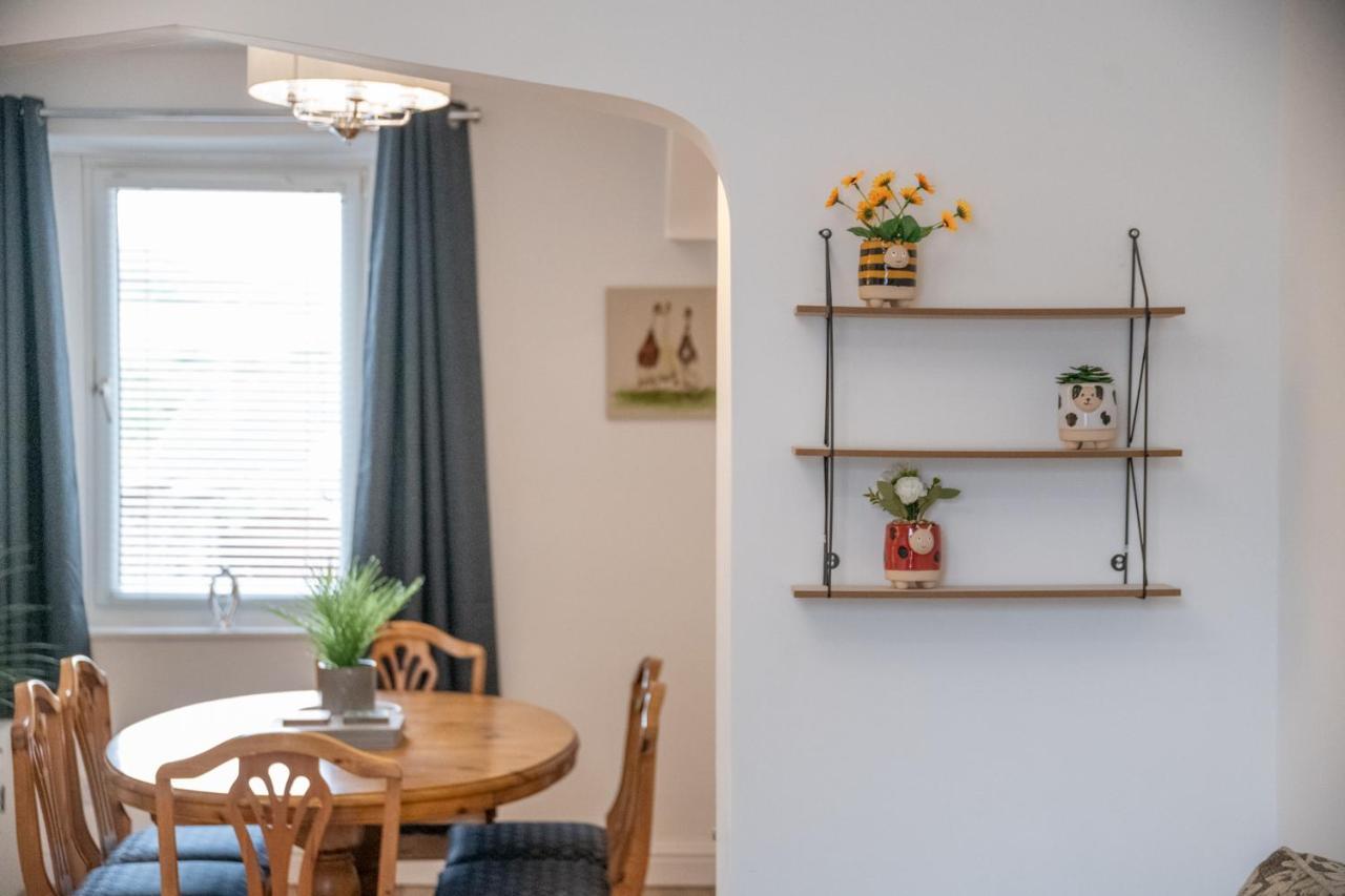 Moon Cottage, 3 Bedroom Property 克利特 外观 照片